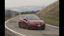 Peugeot 308 GTi, il bello delle curve