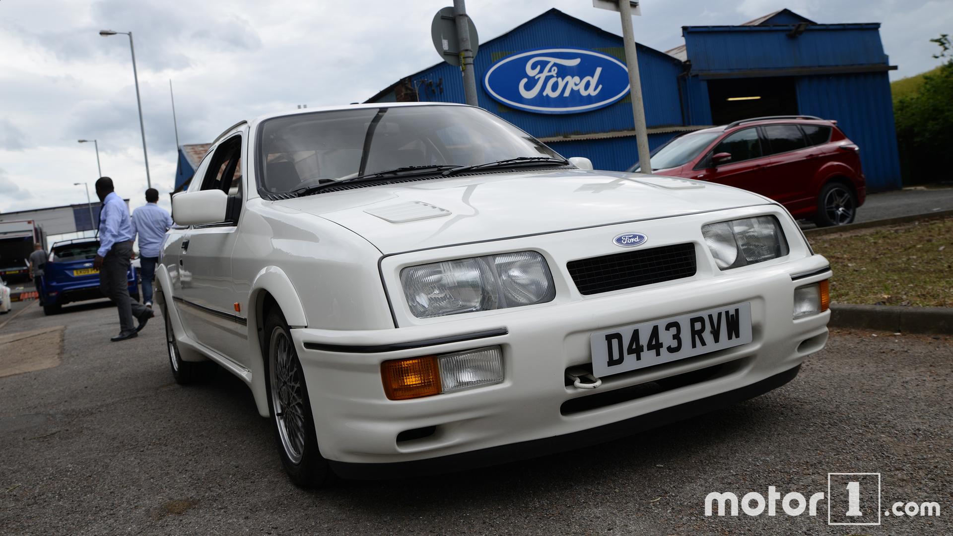 Brochure Ford Sierra RS Cosworth Août 1986 – Originale, Bon état – #FA754