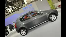 Dacia al Motor Show di Bologna 2011