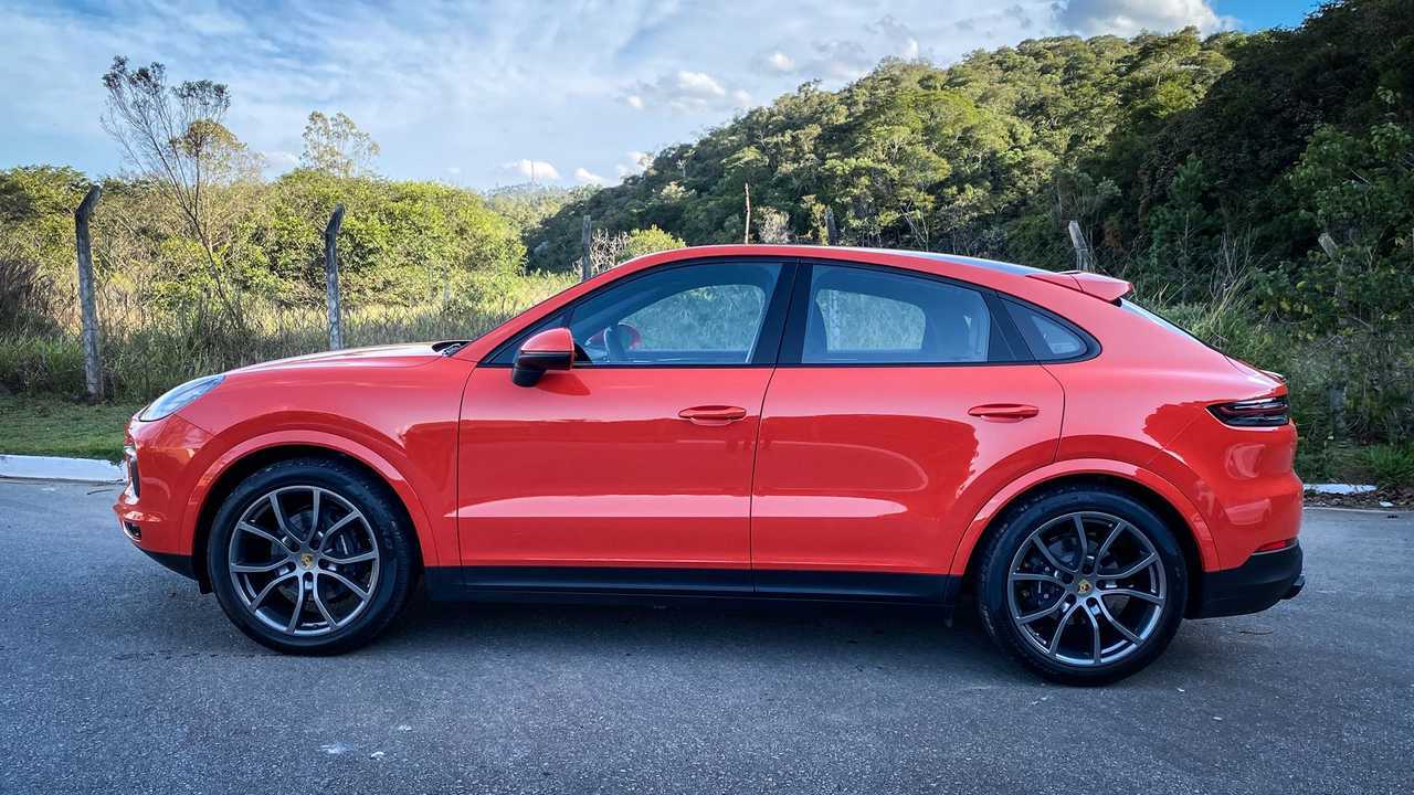 BMW X6 x Porsche Cayenne Coupé