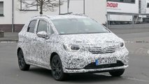 Next-gen Honda Fit / Jazz spy photo