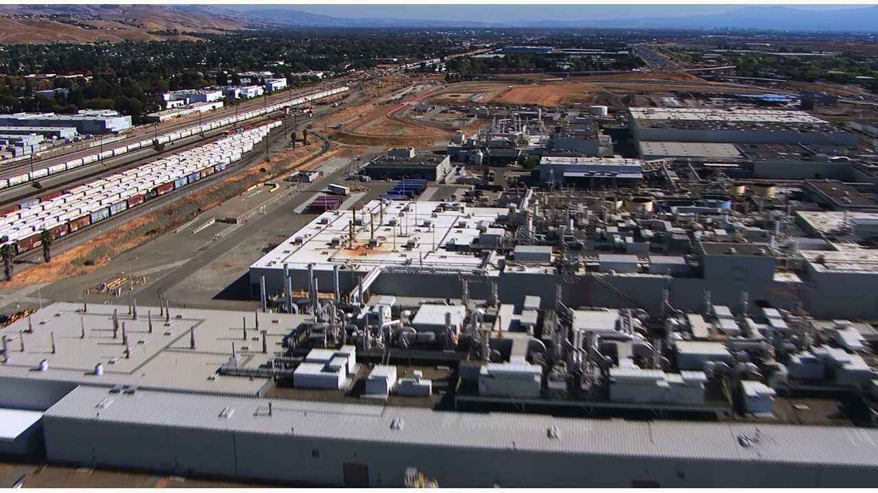 Picture S Of The Day Tesla Test Track In Fremont Action Tesla S Fremont Embly Track In Upper Left