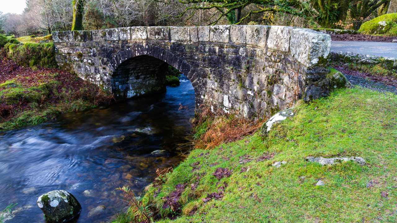 Norsworthy Bridge over the River Meavy. Burrator, Dartmoor National Park, Devon, England