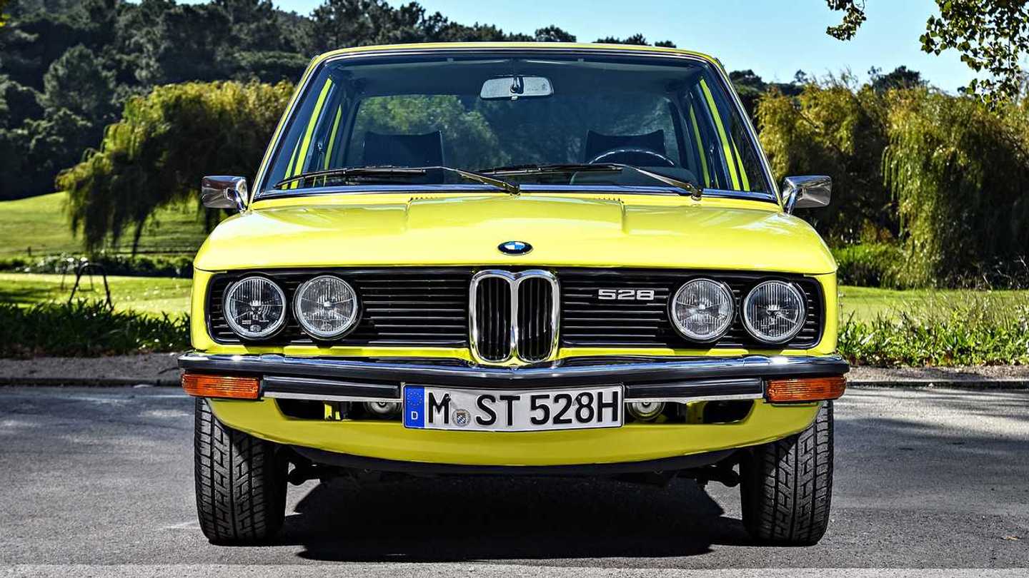 die-entwicklung-der-bmw-niere-von-1933-bis-heute
