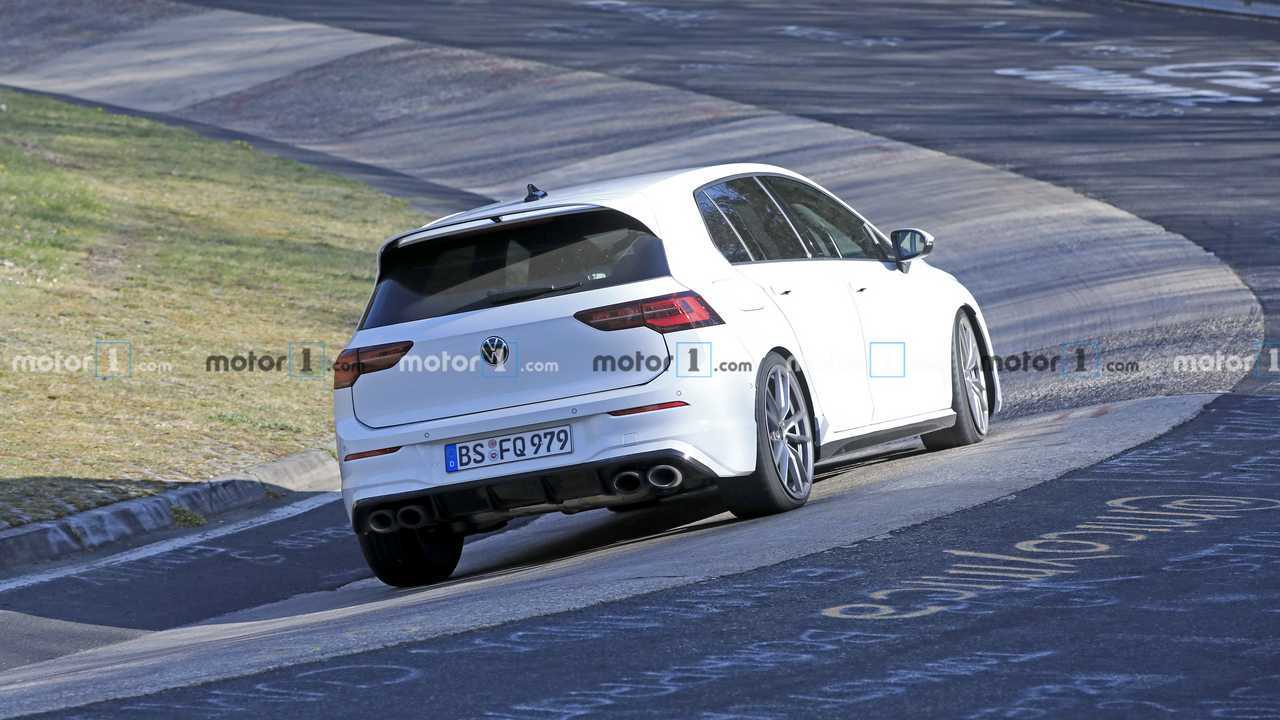 2021 VW Golf R photo espion