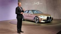 Il presidente del consiglio di amministrazione di BMW AG, Oliver Zipse e il concetto BMW i4