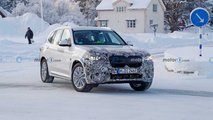 BMW iX3 facelift spy photo