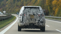 2017 Land Rover Discovery spy photo