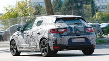 2016 Renault Megane spy photo