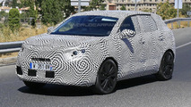 2016 Peugeot 3008 spy photo
