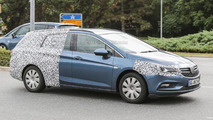 2016 Opel Astra Sports Tourer spy photo