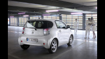 Toyota iQ