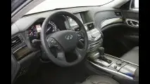 Infiniti M35h