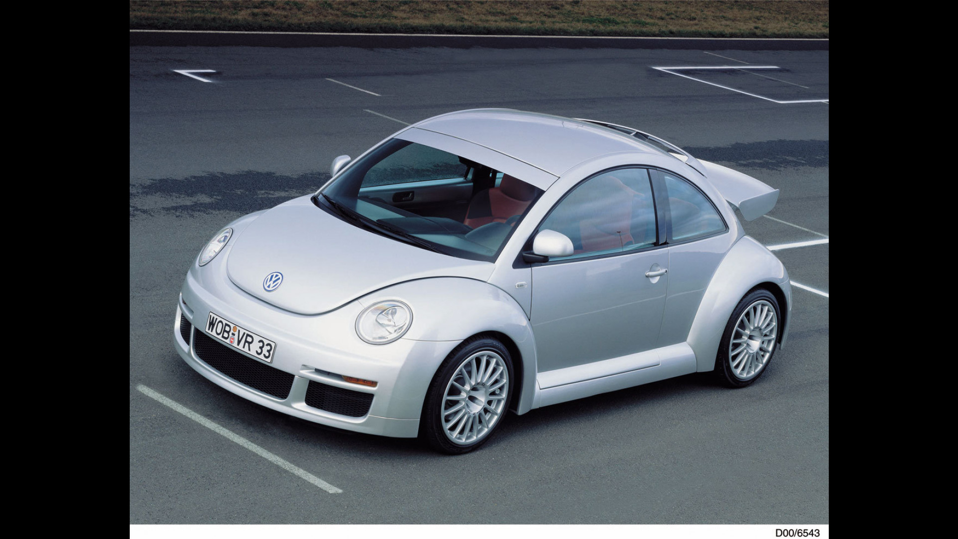 la-volkswagen-beetle-r-avra-270-cv.jpg