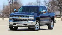 GM 召回 1,559 輛 Silverado 和 Sierra 卡車,因車頂側氣囊充氣裝置可能破裂