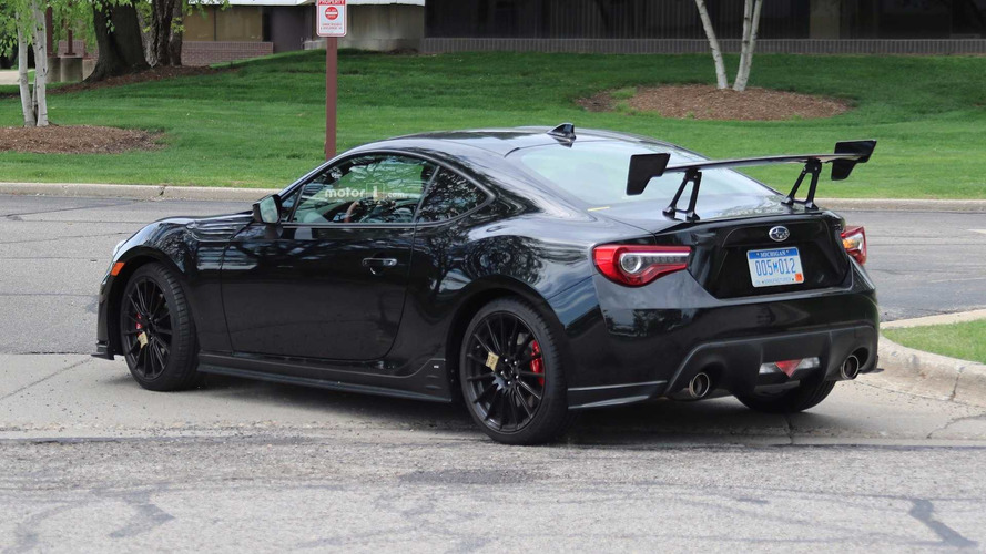 Subaru BRZ STI Casus Fotoğrafları