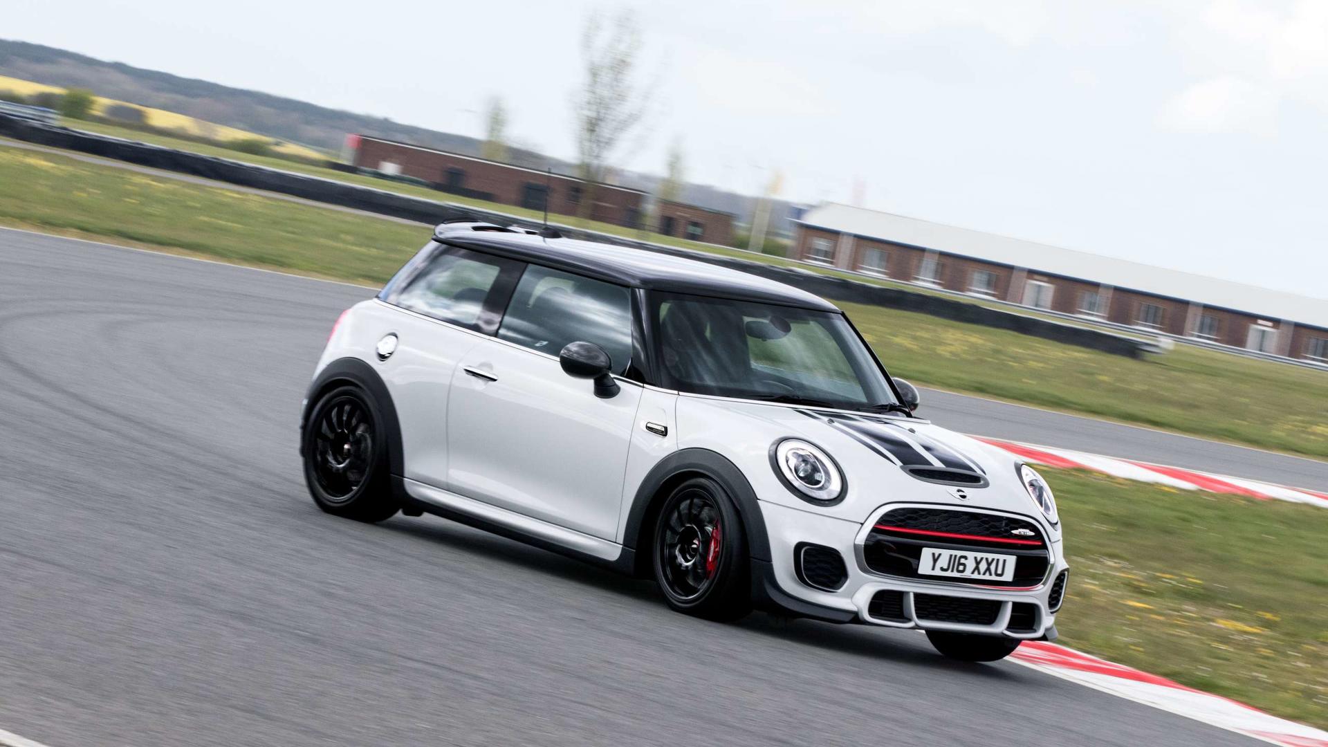 2017 Mini John Cooper Works Challenge First Drive