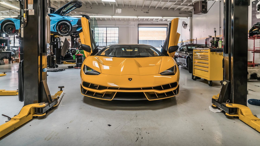 Lamborghini Centenario Yellow