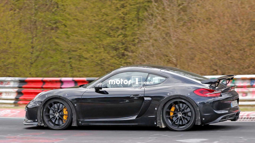 Porsche 718 Cayman GT4 casus fotoğrafları