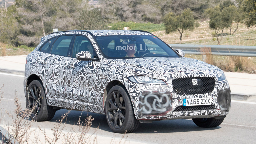 Jaguar F-Pace SVR Spy Shots