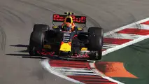 Vettel é pole position em Sochi
