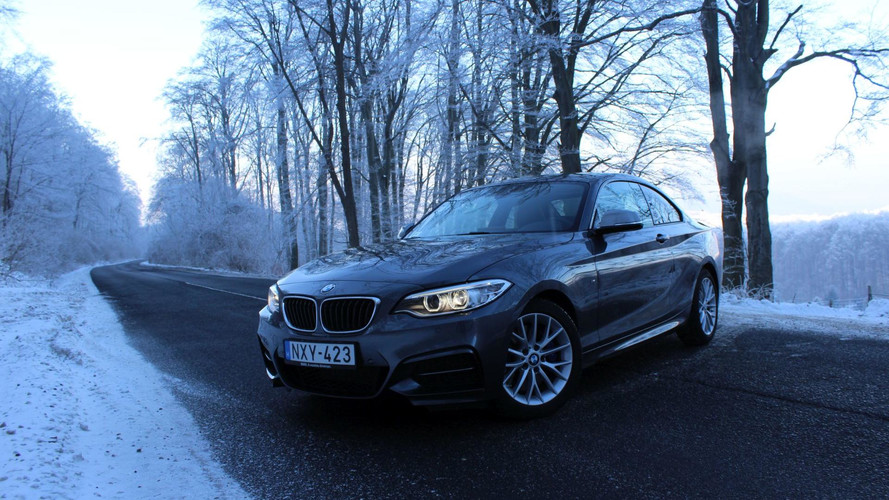 BMW M240i xDrive Coupé Teszt