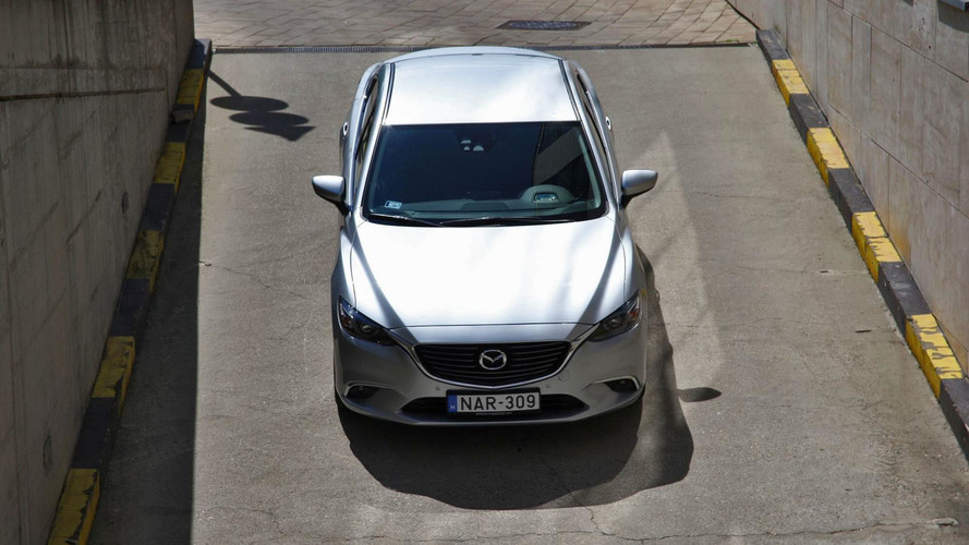 Mazda6 G192 Sportkombi és Mazda6 G165 Sedan