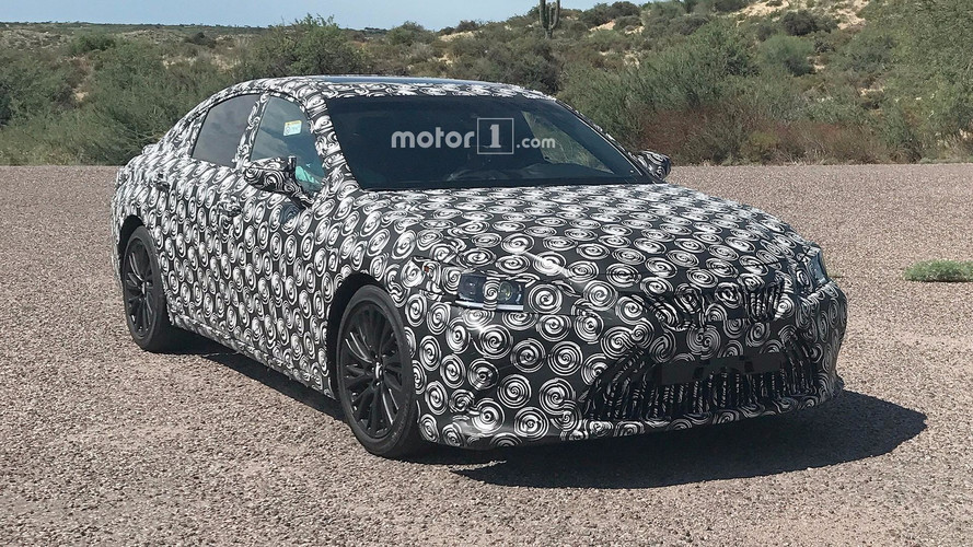 2019 Lexus ES Spy Photos