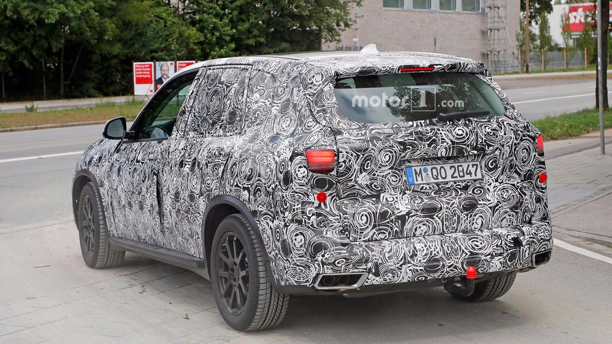 BMW X5 Headlight Spy Shots