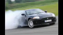 Jaguar XKR-S mit 416 PS