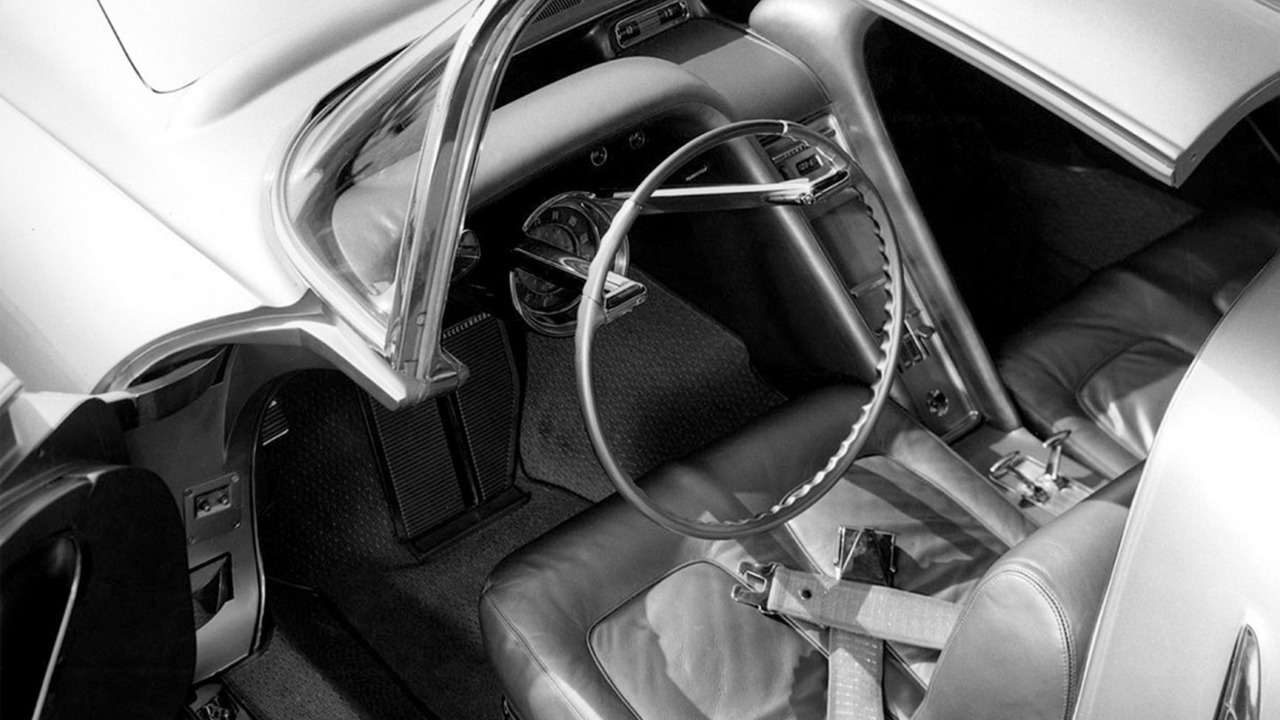 1956 Oldsmobile Золотая Ракета