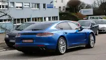 2017 Porsche Panamera spy photo