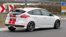 Ford Focus ST Plus spy photo