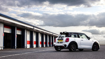 Mini John Cooper Works Challenge