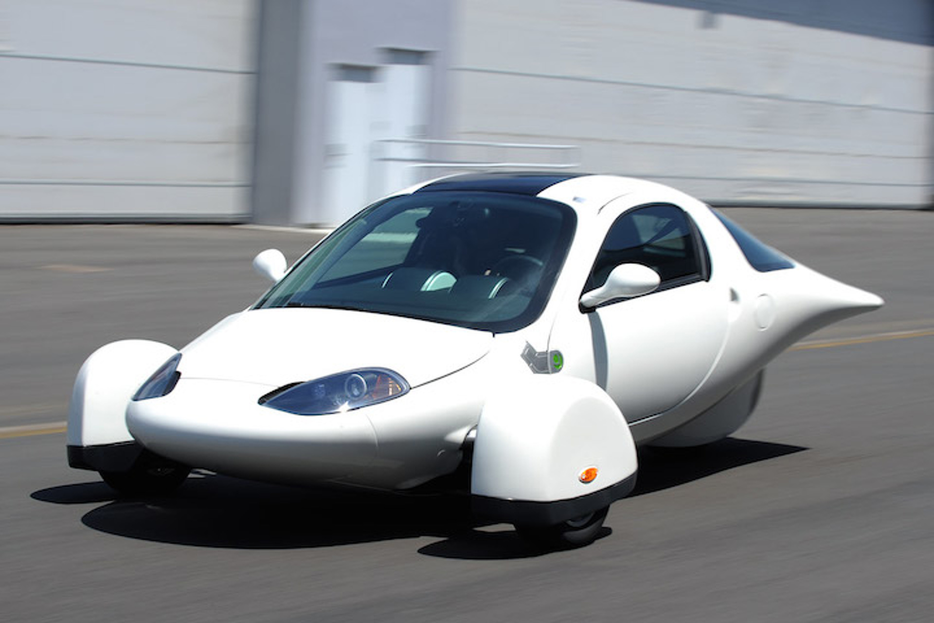 6 Electric Car Companies That Have Tried And Failed