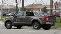 Ford F350 XLT Single Cab Dually spy photo