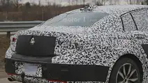 2018 Buick Regal spy photo