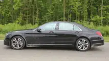 Mercedes S Class facelift spy photo