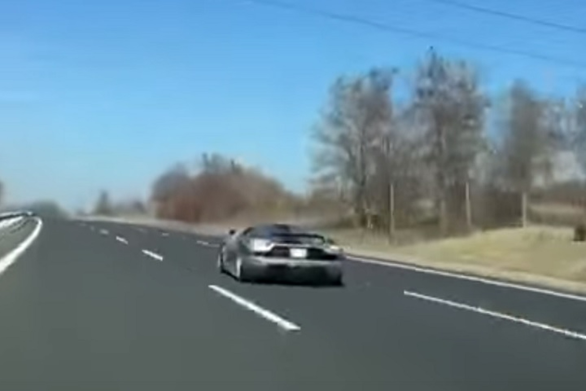 Who Wins in This Nissan GT-R vs Koenigsegg CCX Drag Race?