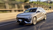 Hyundai Kona full hybrid (2026), la prova di Motor1.com