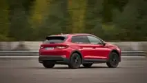 Skoda Elroq RS (2025), la prova su strada