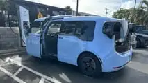 Zeekr Waymo Cab