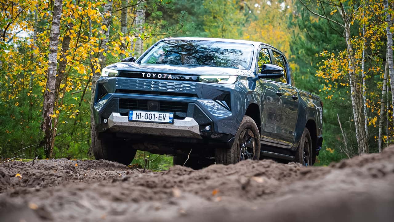 Hilux Unleashed: Toyota's Rugged New Ride is Here!