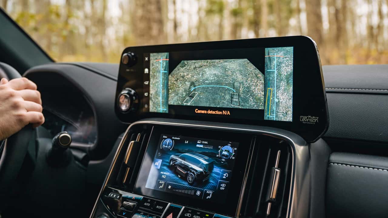 2025 Lexus LX700h Overtrail Review