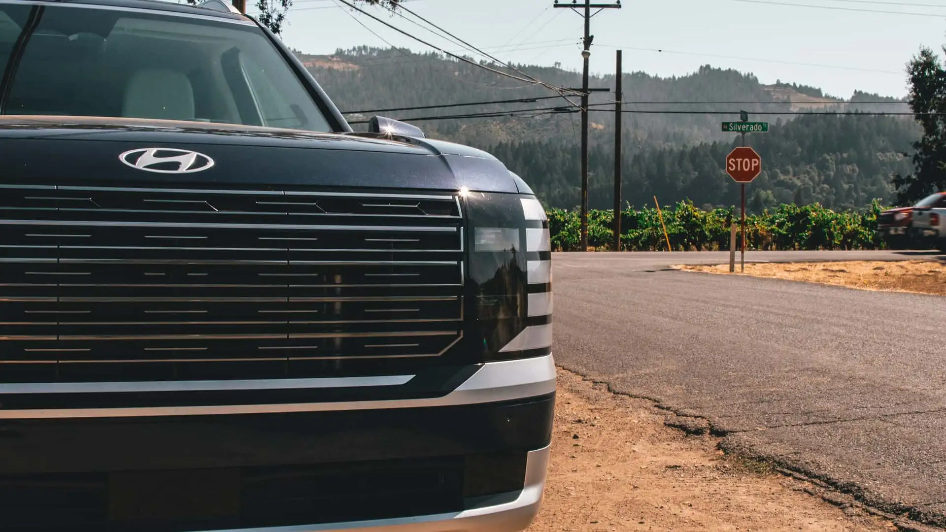 https://cdn.motor1.com/images/mgl/7Z3MNP/s1/2026-hyundai-palisade-review.webp