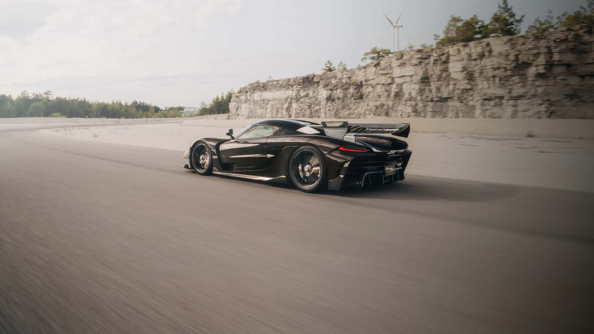 koenigsegg-sadair-s-spear.jpg
