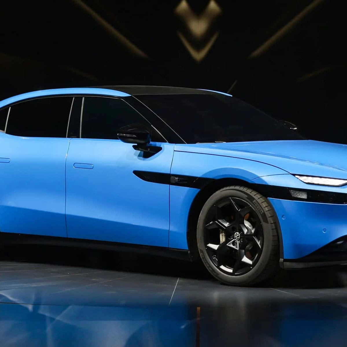 VW ID. Unyx 09: Sleek Electric Sedan Developed With Xpeng
