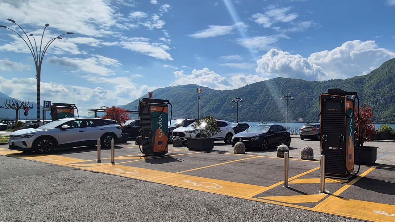 Ewiva attiva ricarica HPC a Campione d’Italia