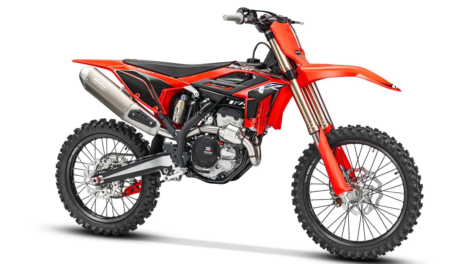 Beta dévoile sa gamme RX 2027 et ajoute un autre moteur quatre temps à sa gamme de motocross