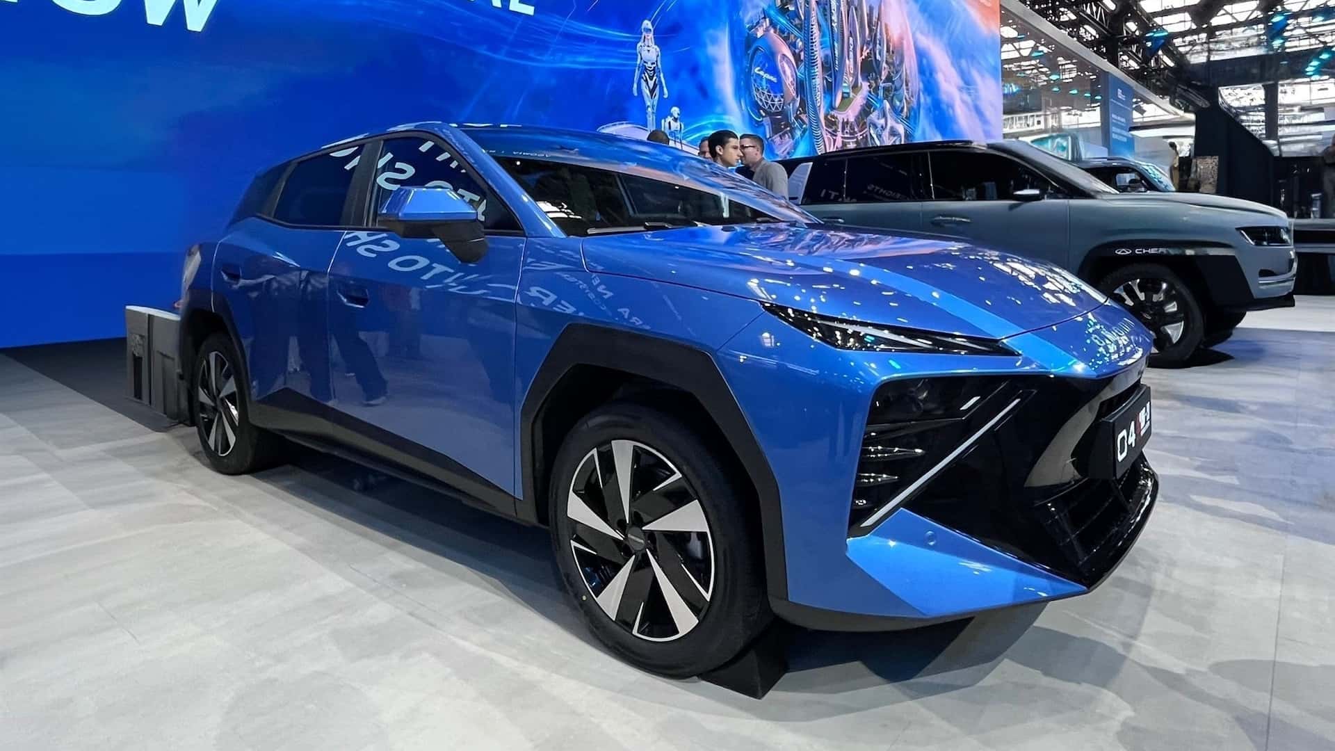 SEGREDO: novo Omoda 4 terá motor híbrido de 224 cv e chega ao Brasil no último trimestre